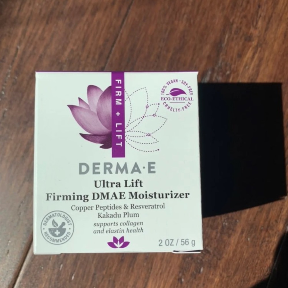 Dermae ultra lifting firming moisturizer with dmae